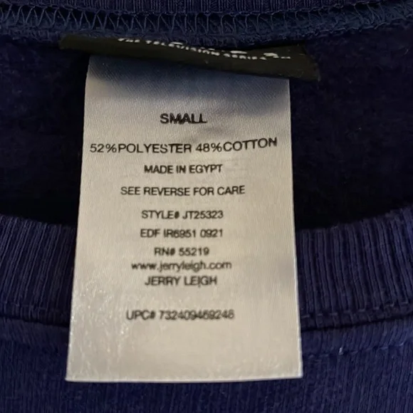 Friends City Skyline Pullover Sweatshirt - Picture 4 of 4